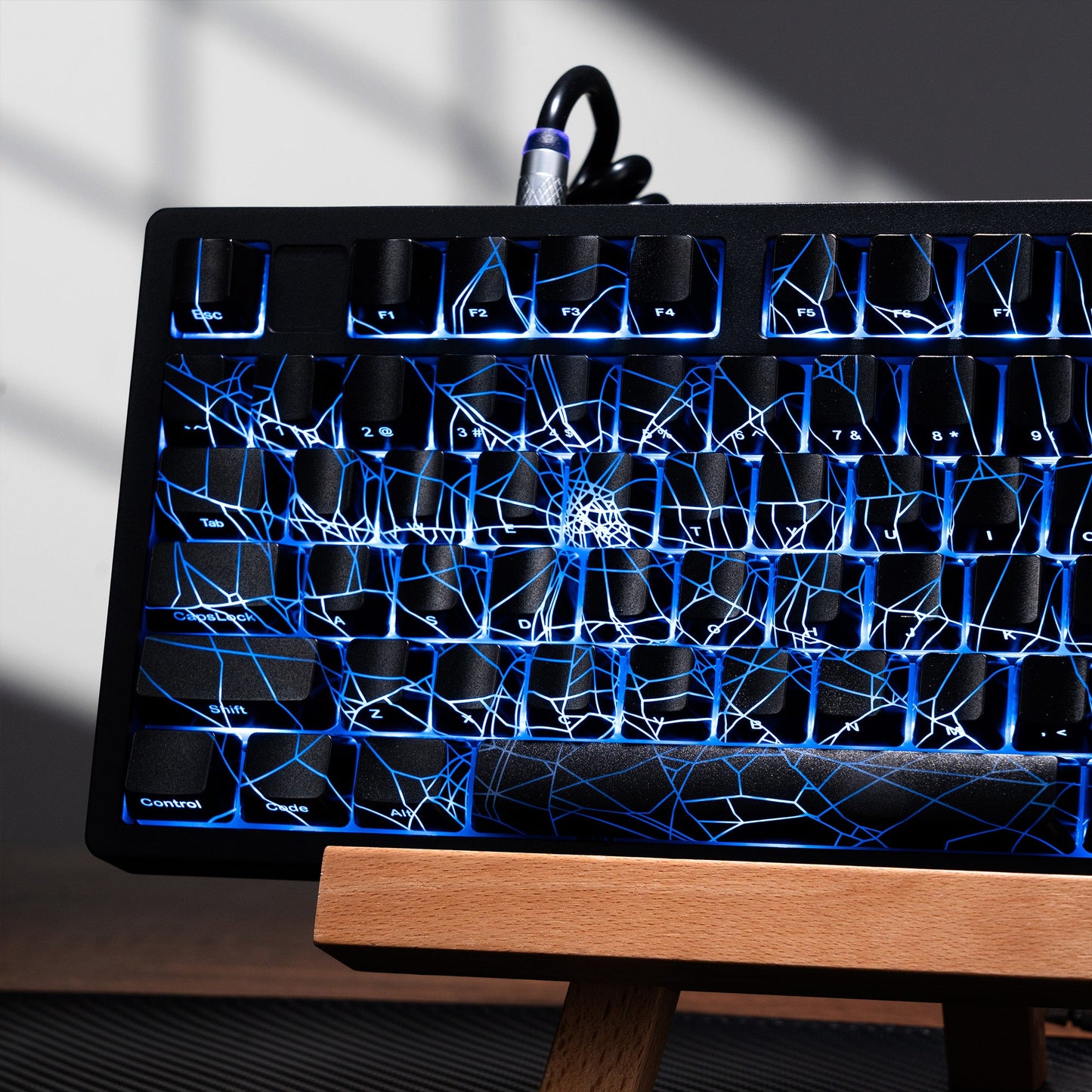 118-key keycap set with blue spider-web shine-through, backlit keycaps