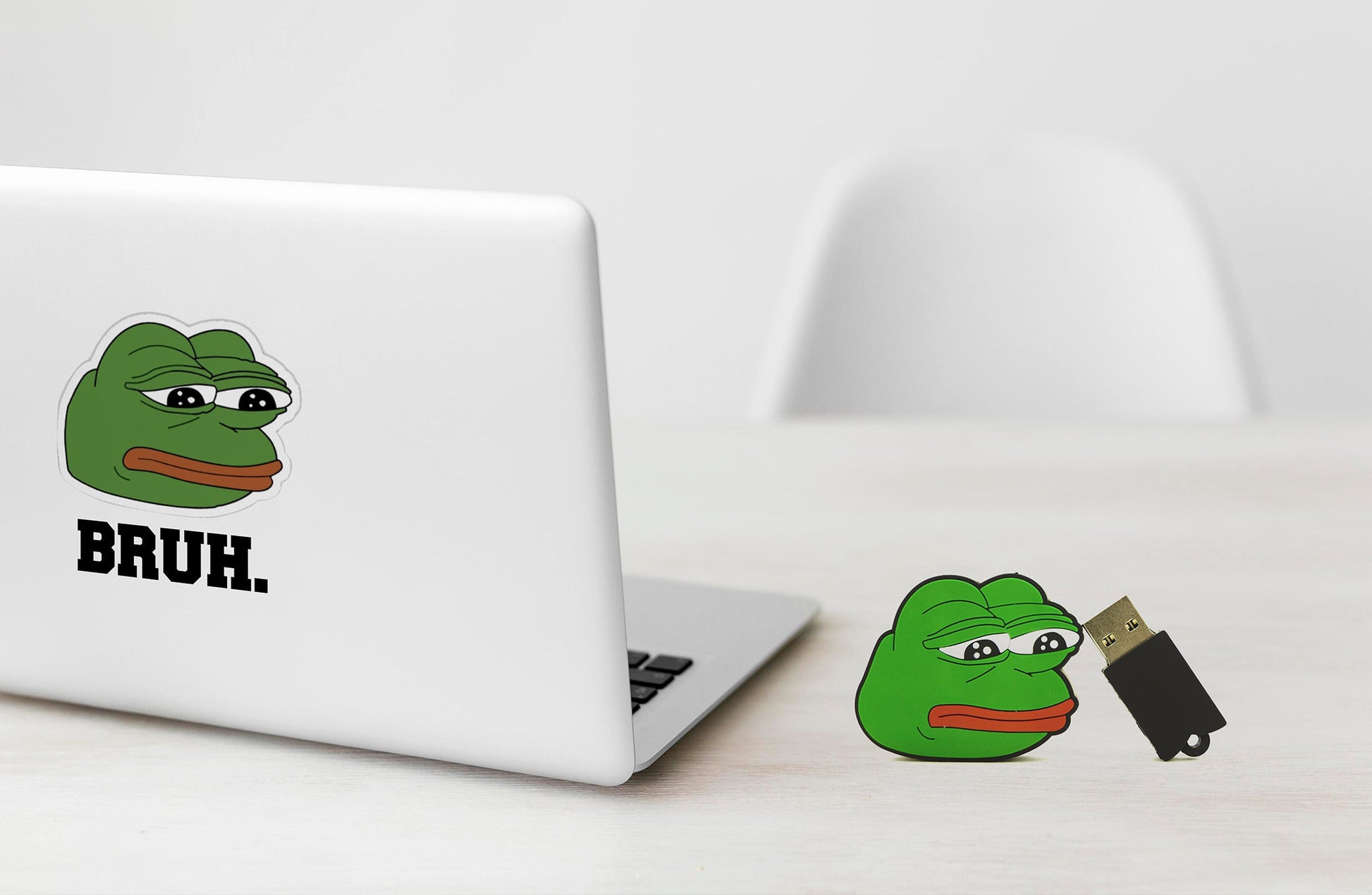 Pepe the Frog USB 3.1 flash drive, green frog head charm with visible USB connector.