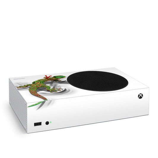 Xbox Series S console skin with green gecko graphic and black top circle